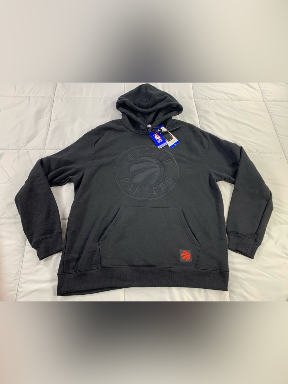 New with tags NBA raptors hoodie unisex size L